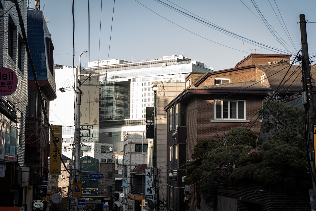 Cozy guesthouse room in Hongdae area Seoul